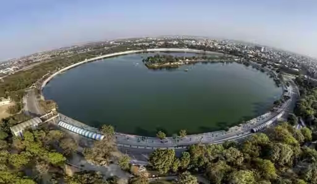 Kankaria Lake