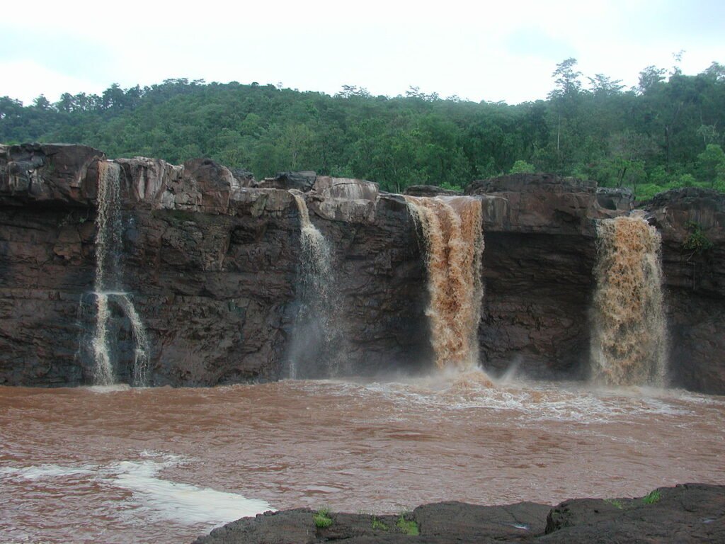 Gira Waterfalls